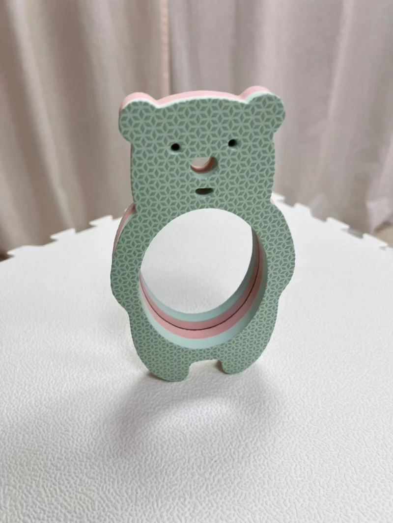 鏡子動物堆疊世界