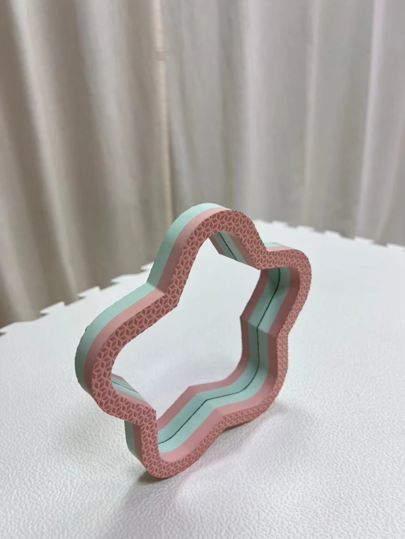 STAR MIRROR ANIMAL WORLD